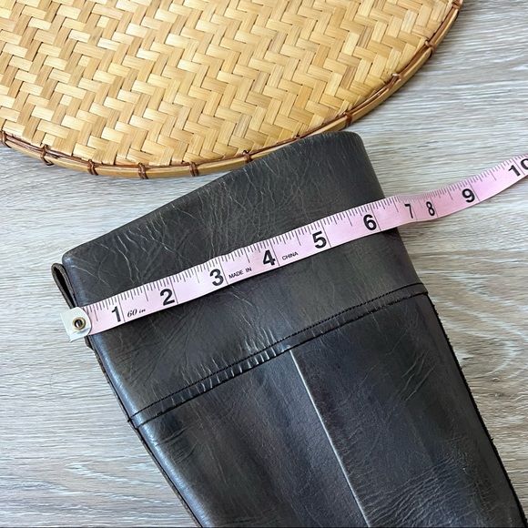 Timberland tall leather heeled boots - Picture 7 of 8